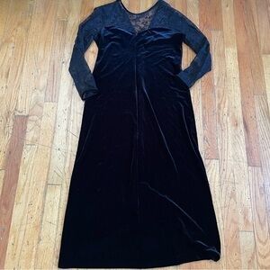 Robbie Bee Black Velvet MIDI Dress Size 8P